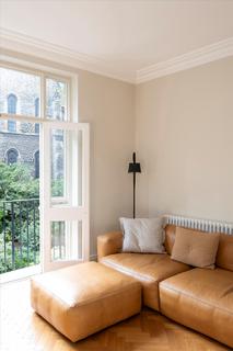 2 bedroom flat for sale, Upper Addison Gardens, London, W14.