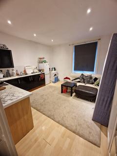 1 bedroom flat for sale, Oldham Road A, Failsworth, Manchester