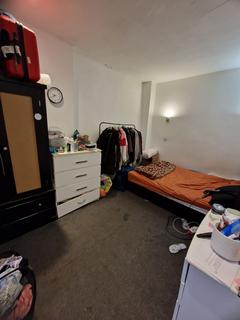 1 bedroom flat for sale, Oldham Road A, Failsworth, Manchester