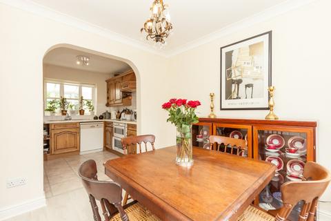 3 bedroom semi-detached house for sale, Hawthorn Drive, Bradwell Village, Burford, OX18