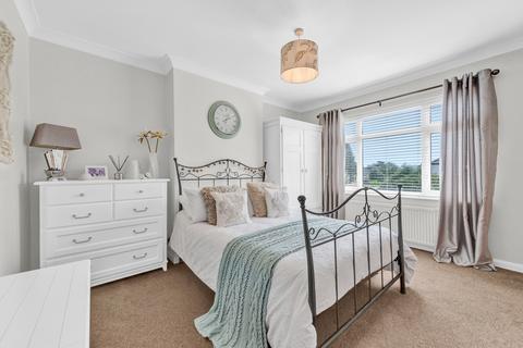 35 Glenview Road, Bromley, BR1 2QQ