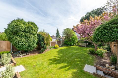 35 Glenview Road, Bromley, BR1 2QQ