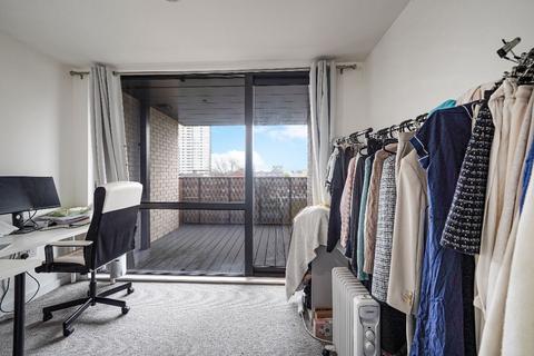 2 bedroom apartment to rent, New Garden Quarter, Stratford, E15