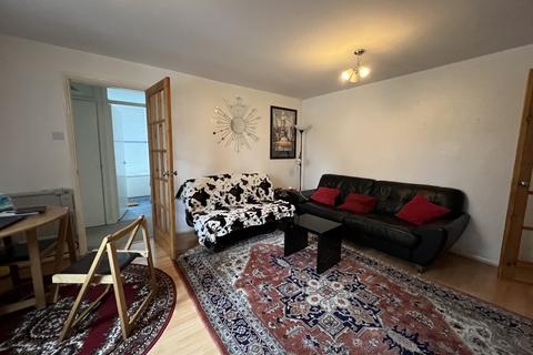 2 bedroom flat to rent, New Bedford Road, Luton LU3