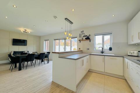 4 bedroom detached house for sale, Asquith Park, Sutton Courtenay
