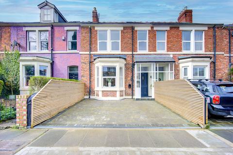 6 bedroom house for sale, Rothwell Road , Gosforth ,