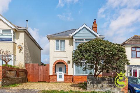 3 bedroom detached house for sale, Eastlake Avenue, Poole BH12