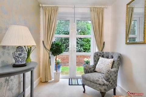 1 bedroom apartment for sale, Ridgeway Court, Mutton Hall Hill, Heathfield, East Sussex