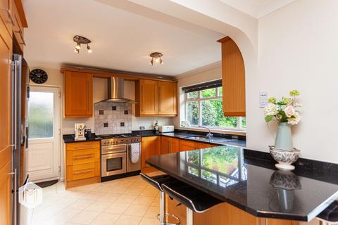 4 bedroom detached house for sale, Fairmount Road, Swinton, Manchester, Greater Manchester, M27 0EP
