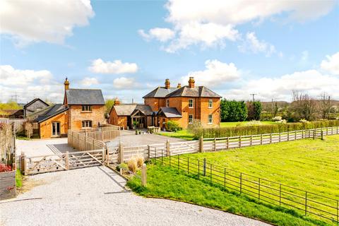 4 bedroom equestrian property for sale, Hogshaw, Buckingham, Buckinghamshire, MK18