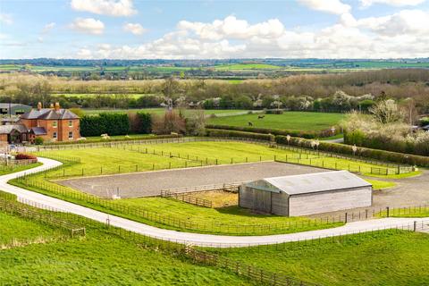 4 bedroom equestrian property for sale, Hogshaw, Buckingham, Buckinghamshire, MK18