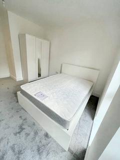 3 bedroom flat to rent, Bermuda Way, London E1