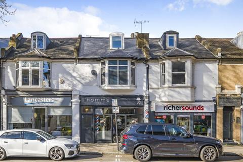 Studio for sale - Chiswick High Road, Chiswick