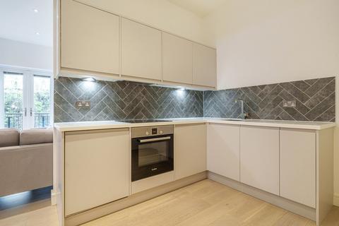 2 bedroom flat for sale, Carey Road, Mulberry House, RG40