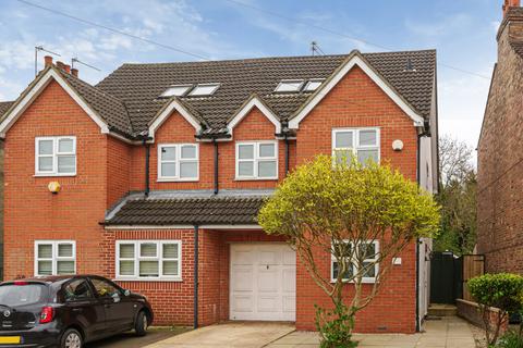 4 bedroom semi-detached house for sale, Park Road, New Barnet, Barnet, EN4