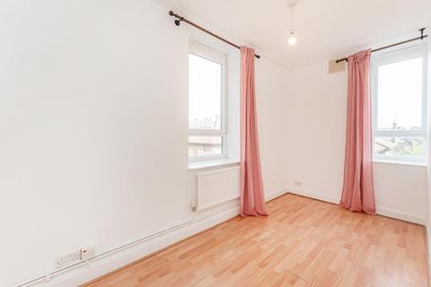 2 bedroom apartment to rent, Woodfield House, Hackney, E5