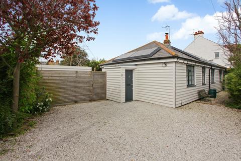 2 bedroom bungalow for sale, Shaftesbury Road, Whitstable CT5