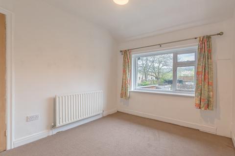 3 Hillside Road, Bingley, BD16 4BW