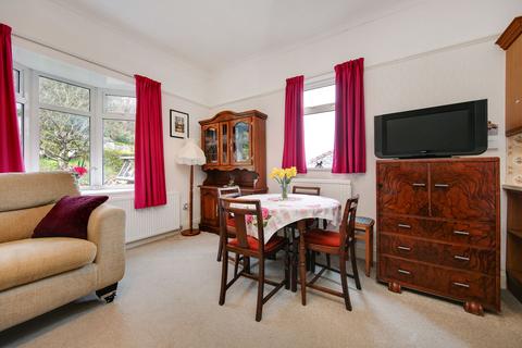 48 Cobnar Road, Sheffield, S8 8QB