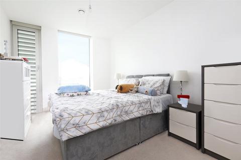 1 bedroom apartment for sale, Ontario Point, 28 Surrey Quays Road, Canada Water, London, SE16