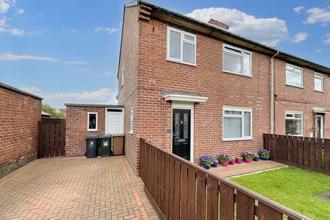 3 bedroom semi-detached house for sale, Sussex Gardens, Newcastle, Wallsend, Tyne and Wear, NE28 7AD