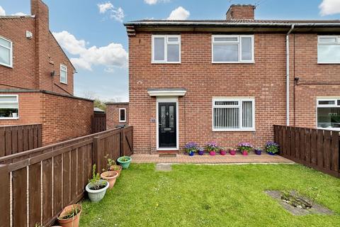 3 bedroom semi-detached house for sale, Sussex Gardens, Newcastle, Wallsend, Tyne and Wear, NE28 7AD