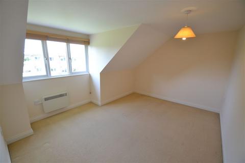 2 bedroom flat to rent, 63 Newtown Road, Newbury RG14