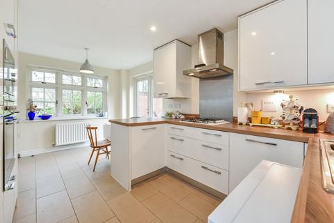 9 Monks Walk, Winchester, SO23 7GD