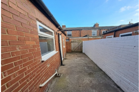 2 bedroom terraced house to rent, Bishop Auckland DL14