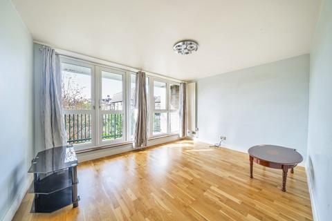 1 bedroom apartment to rent, Sedgmoor Place London SE5