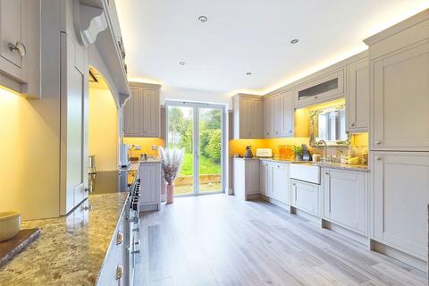 4 bedroom detached bungalow for sale, Sullington Gardens, Worthing BN14