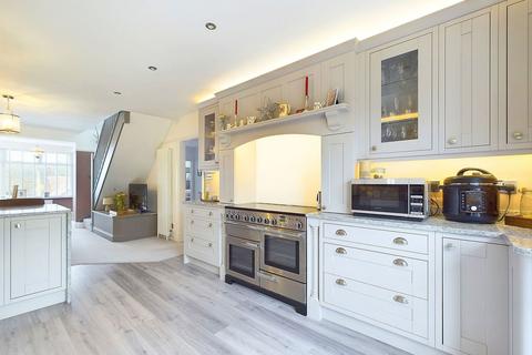 4 bedroom detached bungalow for sale, Sullington Gardens, Worthing BN14