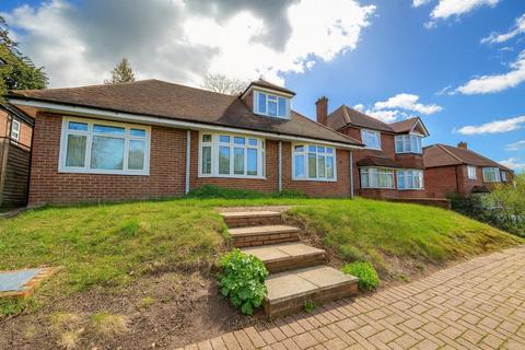 undefined, Coningsby Road, H13
