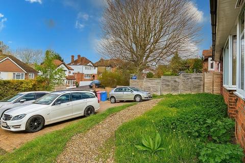 undefined, Coningsby Road, H13