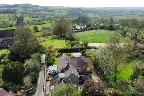 5 bedroom detached house for sale, St. James Street, Shaftesbury, SP7