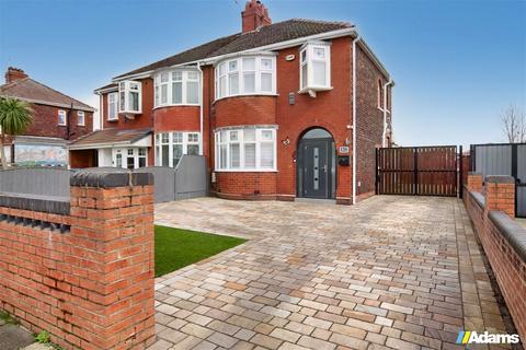3 bedroom semi-detached house for sale, Kingsway, Widnes