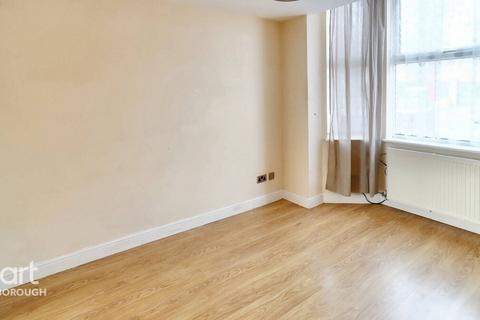 3 bedroom terraced house for sale, Craig Street, Peterborough