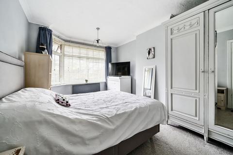 3 bedroom semi-detached house for sale, Millbrook Road West, Regents Park, Southampton, Hampshire, SO15