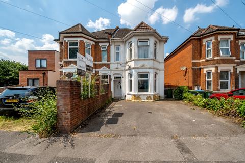 4 bedroom semi-detached house for sale, Atherley Road, Shirley, Southampton, Hampshire, SO15