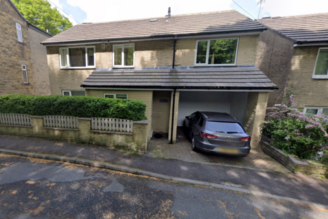 4 bedroom detached house for sale, Dearneside Road, Denby Dale