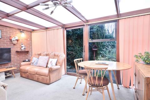 86 Henwick Road, Worcester, WR2 5NY