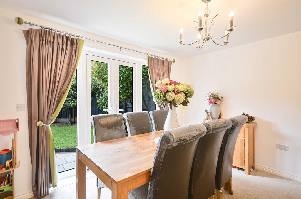 Brockhill Village, Worcester WR5 4 bed detached house for sale £375,000