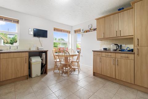 4 Abberley View, Worcester, WR3 8LU