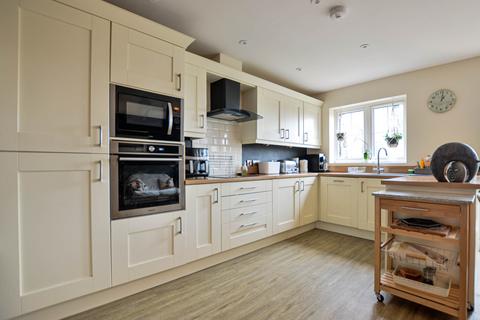 5 Berryfield Close, Broadwas, Worcester, WR6 5NJ