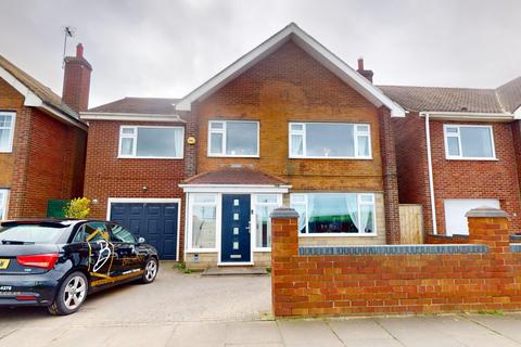 4 bedroom detached house for sale, The Broadway, South Shields