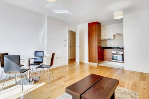 1 bedroom apartment to rent, London E14