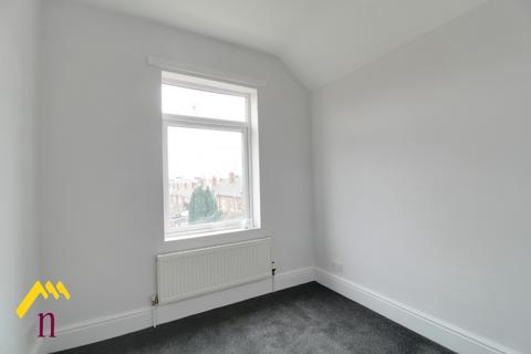 3 bedroom terraced house to rent, Lister Avenue, Doncaster DN4