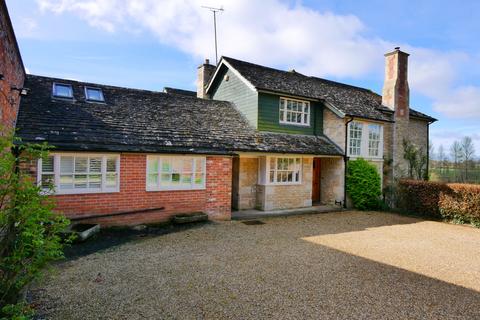 6 bedroom detached house to rent, Fairford, Gloucestershire