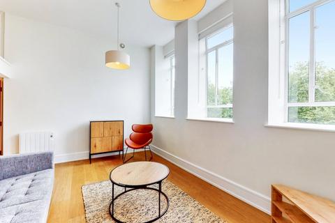 2 bedroom apartment for sale, Rosebery Avenue, EC1R