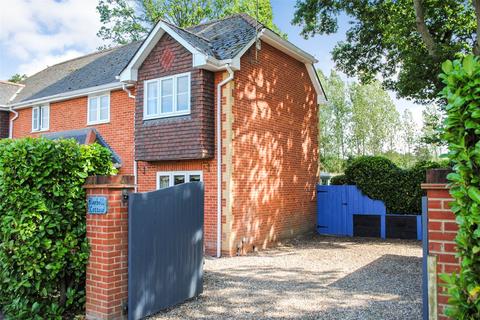 2 bedroom semi-detached house for sale, Eversley Centre, Hampshire RG27